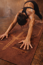 Hot Yoga Mat - Earthline Alignment | MIYRA®
